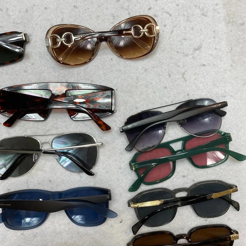 Lot Of 20 Mixed Sunglasses Unisex OS Multi Aviator Sport Shield Bundle